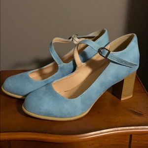 Light blue, closed toe shoes with ankle strap